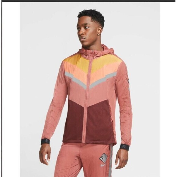 Mens Nike Windrunner Windbreaker Running Tech Jacket Black CU5738-652 Large L - Picture 1 of 16